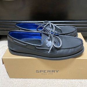 Sperry boat shoes